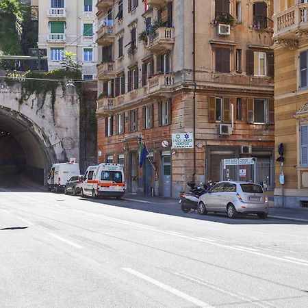 Colore E Stile Nel Centro Di Genova By Wonderful Italy Apartment ภายนอก รูปภาพ