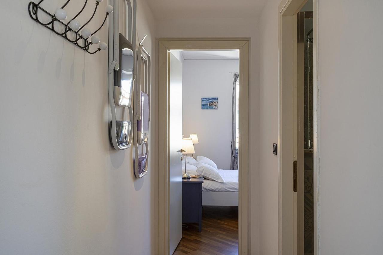 Colore E Stile Nel Centro Di Genova By Wonderful Italy Apartment ภายนอก รูปภาพ